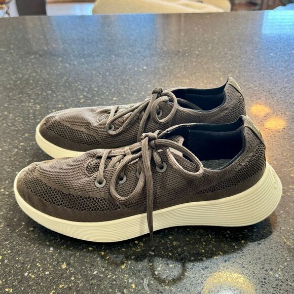 Allbirds Tree Runner Go. Chocolate Brown. Men’s 11.5 main image 6